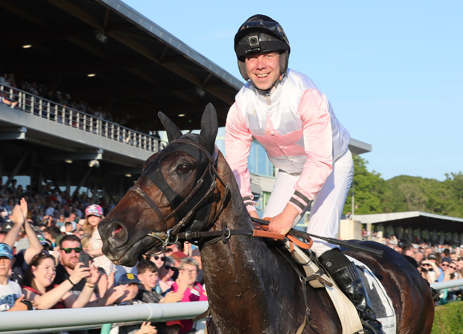 Wake up call for French racing