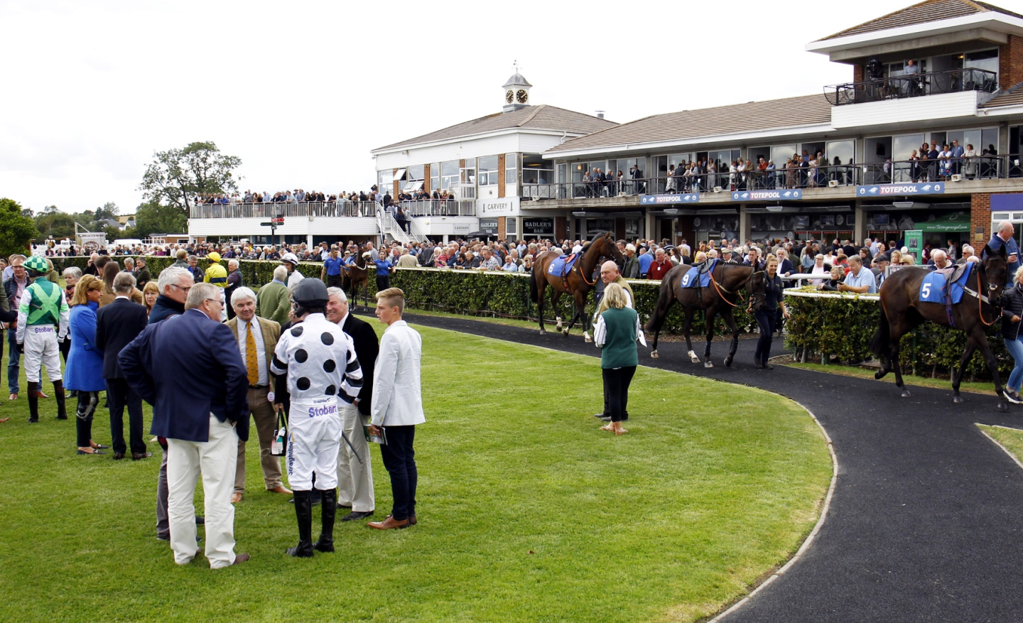 Stratford Racecourse Horse Racing Stratford Upon Avon stratford