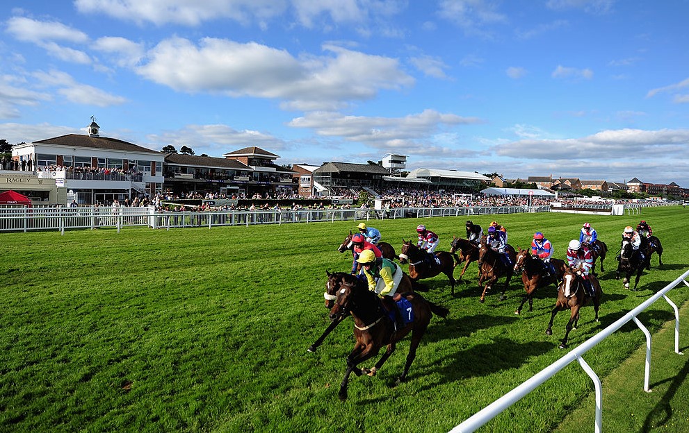 Stratford Racecourse Horse Racing Stratford Upon Avon stratford